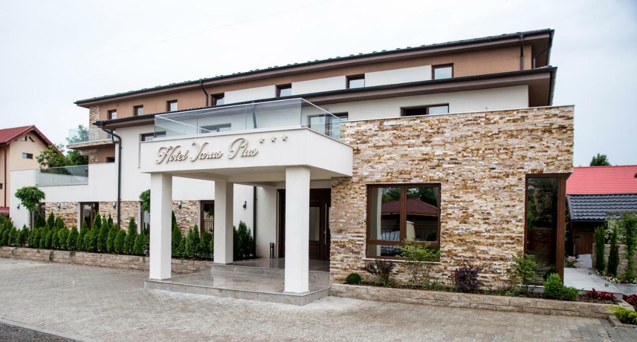 Hotel Yarus Plus Ploieşti Extérieur photo